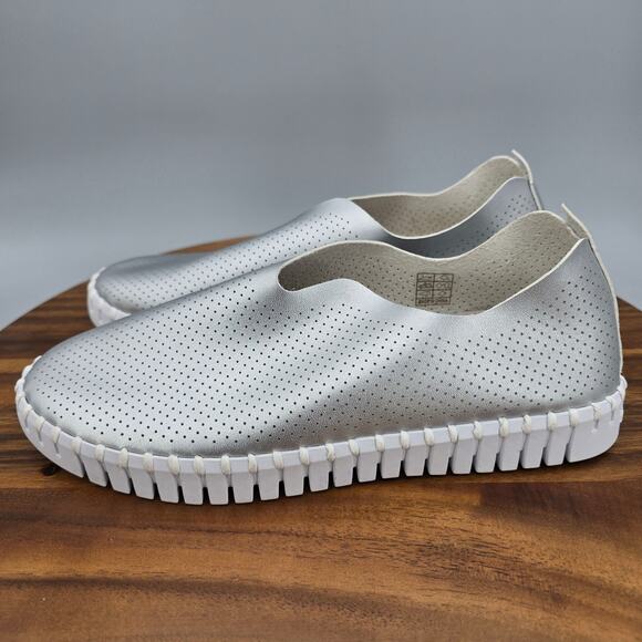 Ilse Jacobsen Shoes Women's 7.5 38 Silver Metallic Tulip Comfort Slip On Flats - Picture 4 of 8